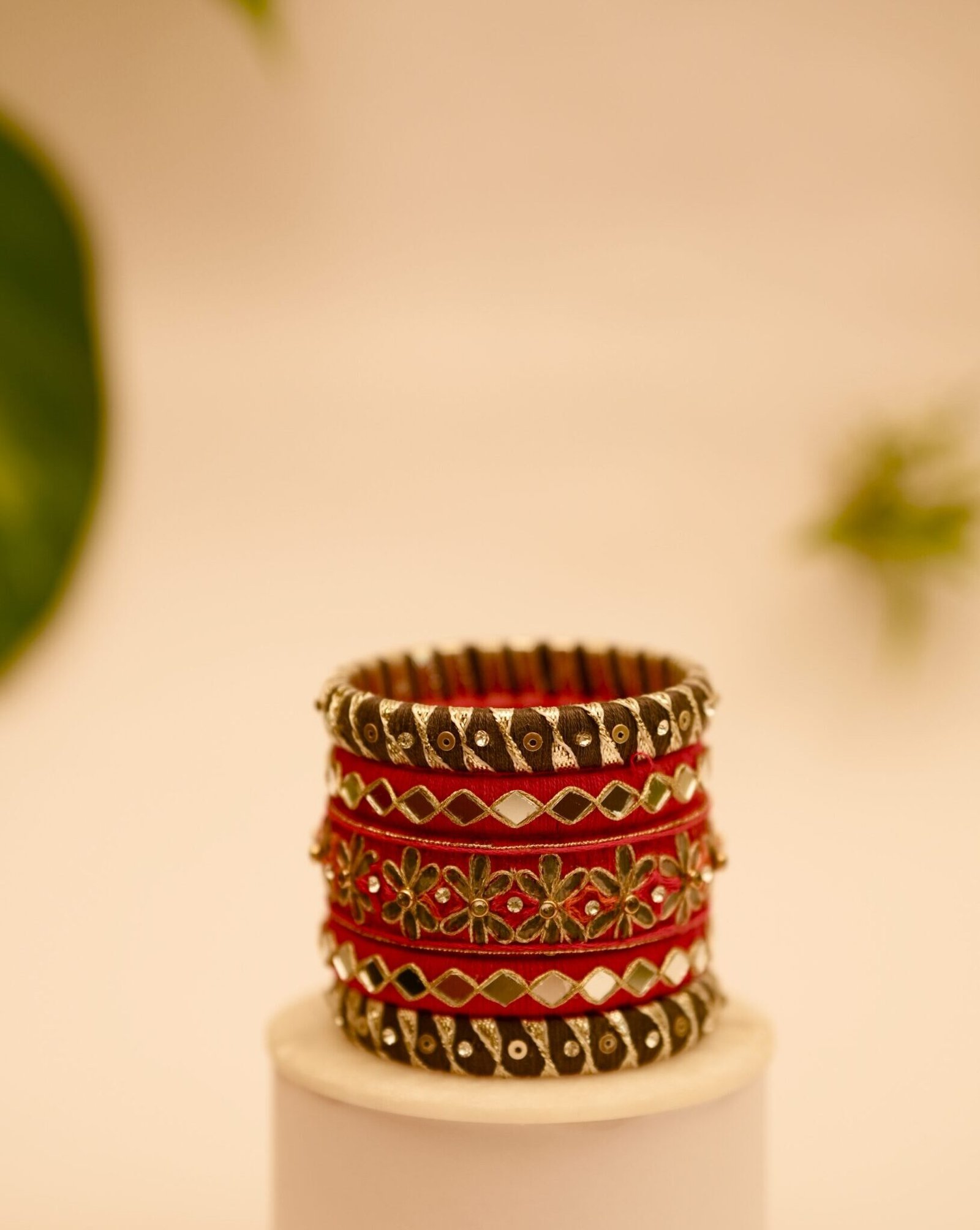 sangini thread bangles